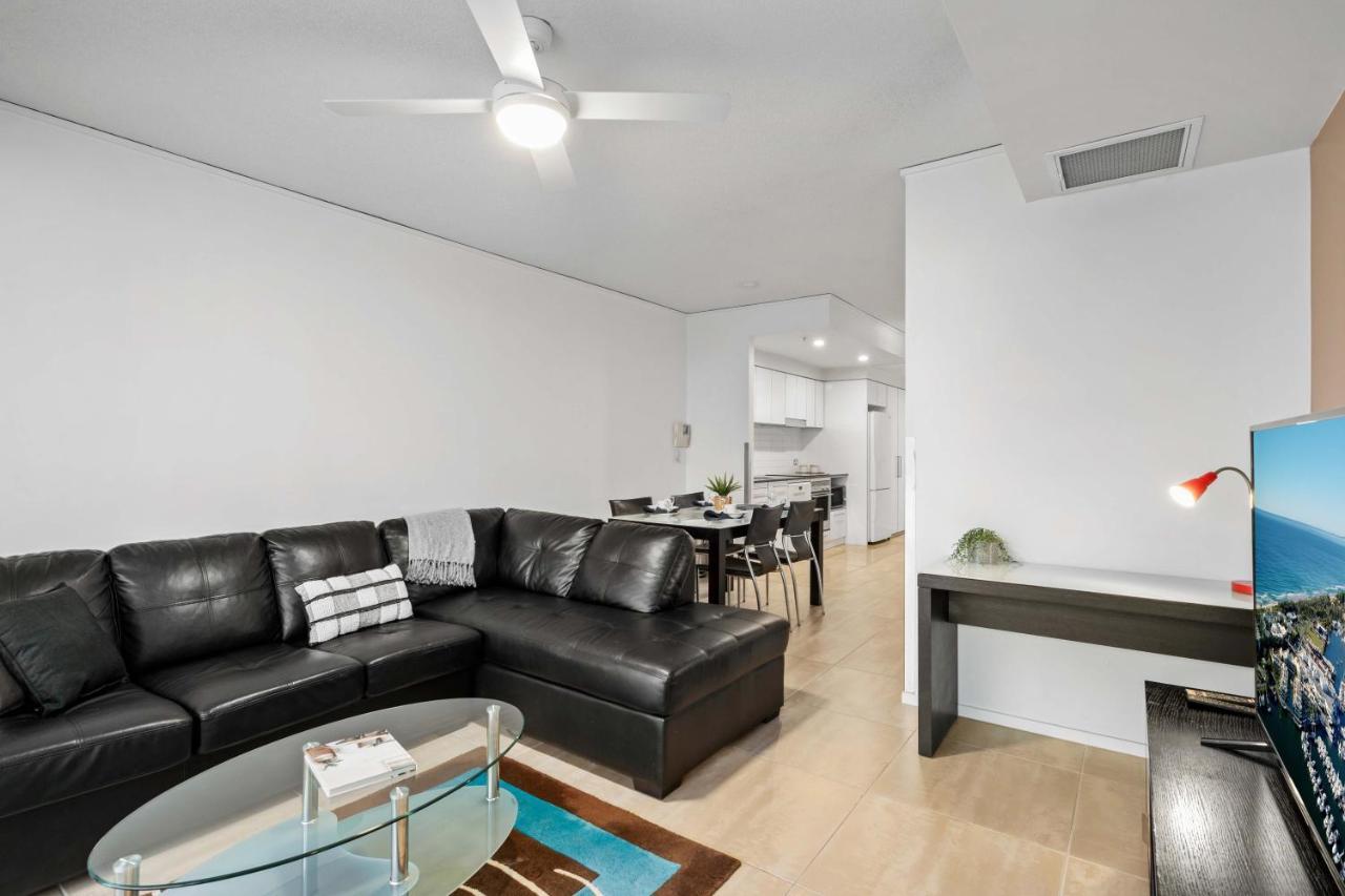Sierra Grand Broadbeach - Self Contained & Privately Managed Apartments Gold Coast Exterior photo
